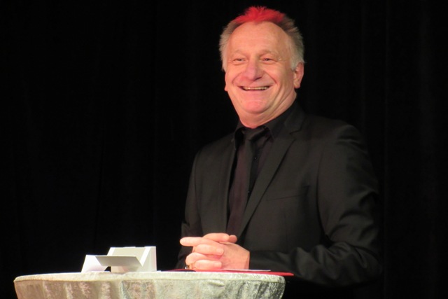 Politkabarett von und mit Gerd Hoffmann